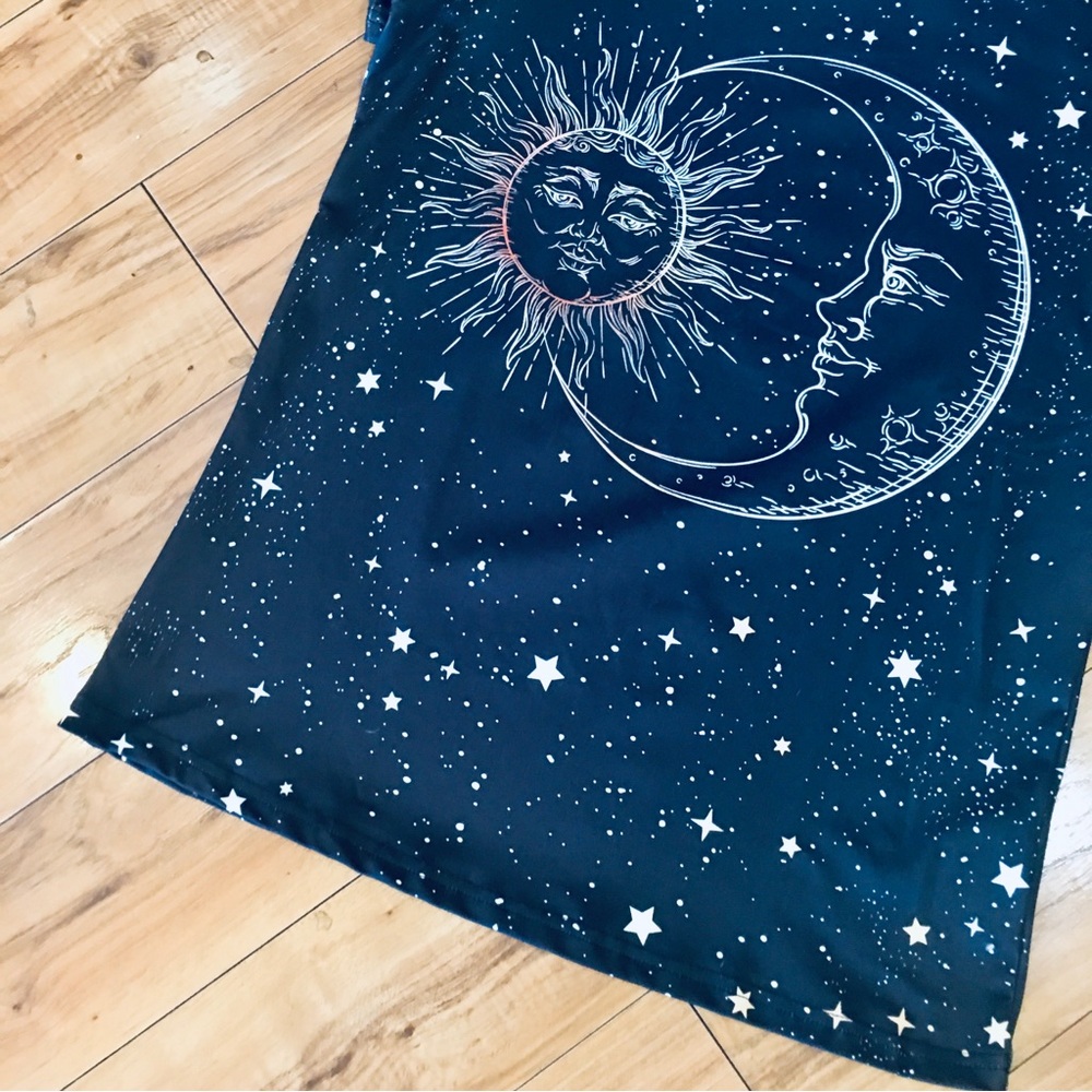 Celestial Graphic Tee shirt top shirt sleeve athlesiure astrology style black - Picture 6 of 7